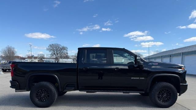 2024 Chevrolet Silverado 2500HD ZR2
