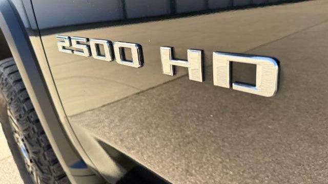 2024 Chevrolet Silverado 2500HD ZR2