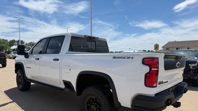 2024 Chevrolet Silverado 2500HD ZR2