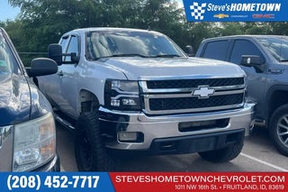 2013 Chevrolet Silverado 3500HD with Summit White Exterior