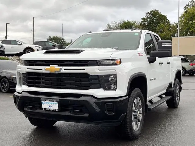 2026 Chevrolet Silverado Hd - $52,999