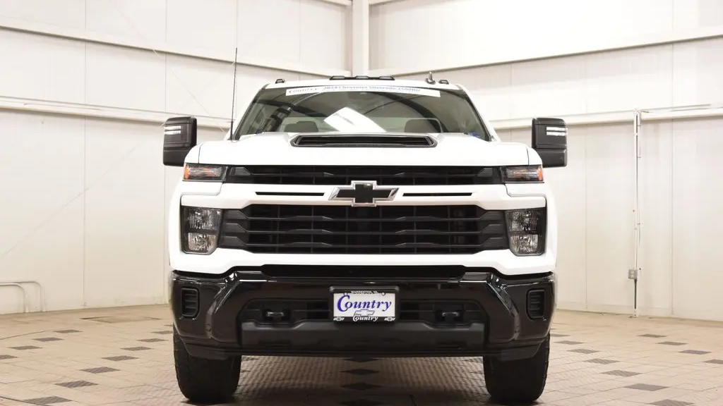 2024 Chevrolet Silverado 2500HD Custom