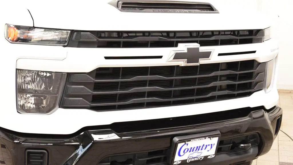 2024 Chevrolet Silverado 2500HD Custom