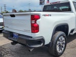 2024 Silverado 2500HD Thumbnail 9