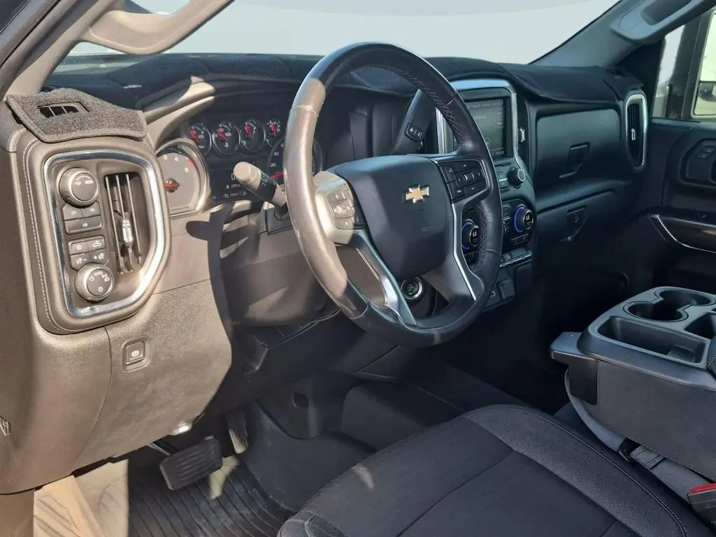 2021 Chevrolet Silverado - $42,238