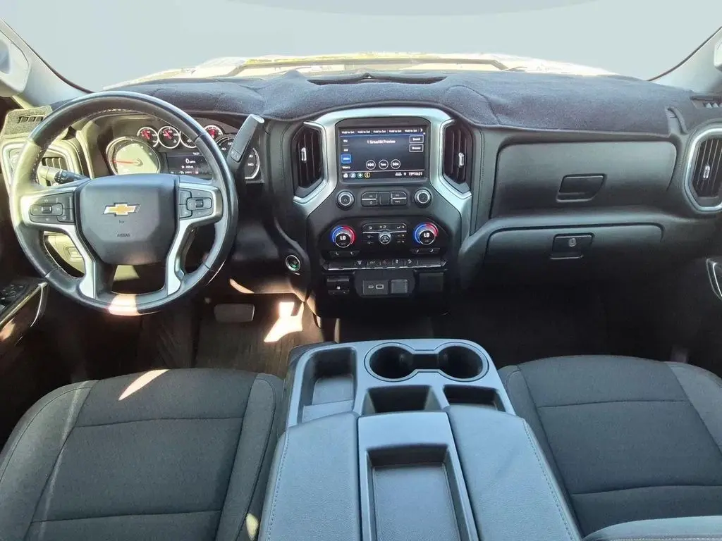 2021 Chevrolet Silverado - $42,238