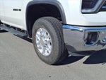 2024 Silverado 2500HD Thumbnail 17