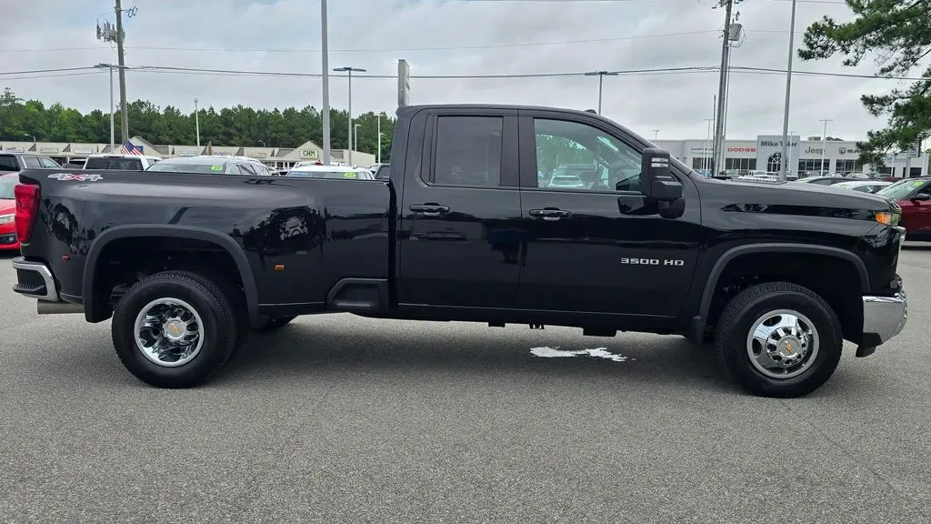 2024 Chevrolet Silverado 3500HD LT