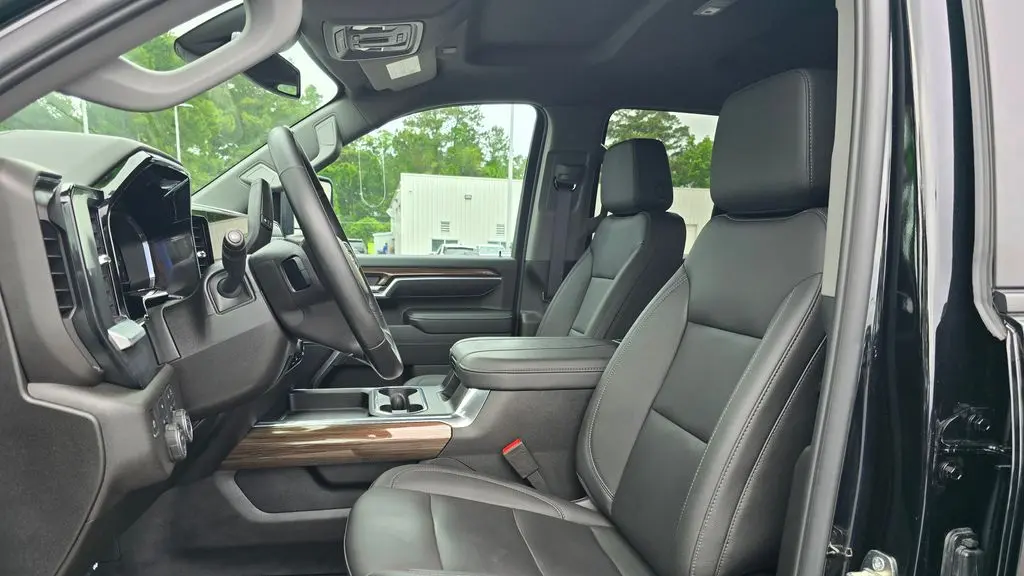 2024 Chevrolet Silverado 3500HD LT