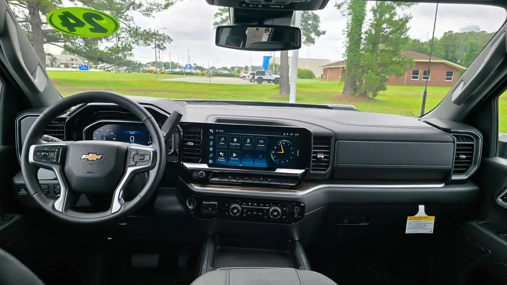 2024 Chevrolet Silverado 3500HD LT