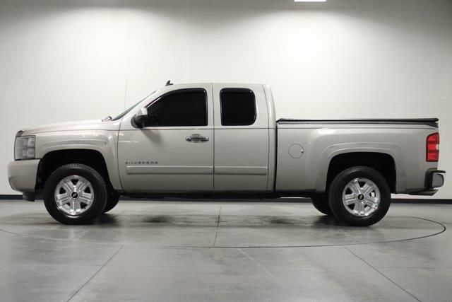 2008 Chevrolet Silverado - $7,962