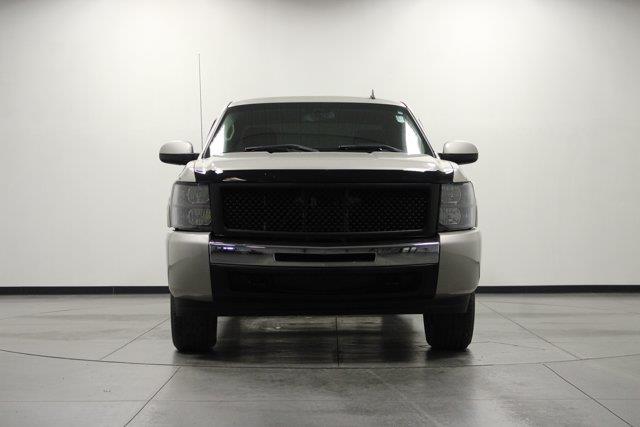 2008 Chevrolet Silverado - $7,962