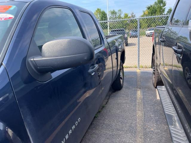 2009 Chevrolet Silverado - $4,780