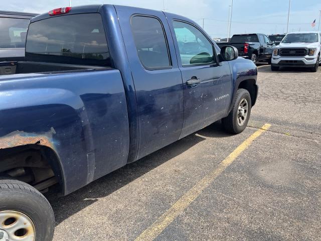 2009 Chevrolet Silverado - $4,780