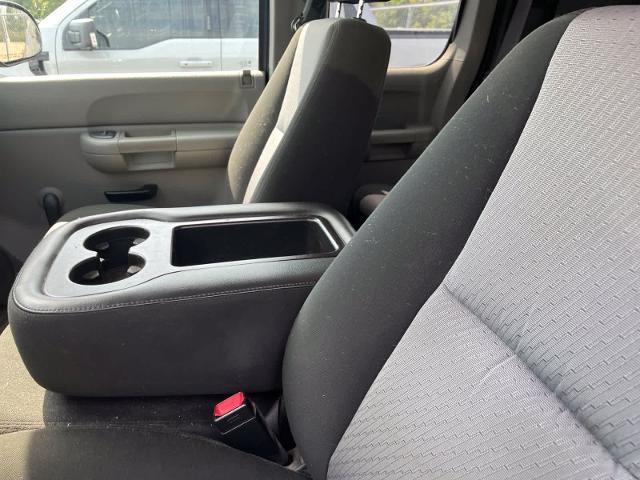 2009 Chevrolet Silverado - $4,780