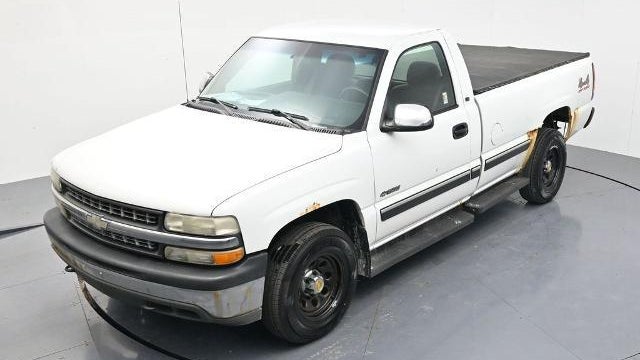 2002 Chevrolet Silverado 1500 Base
