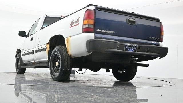 2002 Chevrolet Silverado 1500 Base