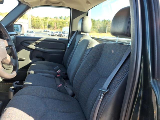 2005 Chevrolet Silverado - $14,895