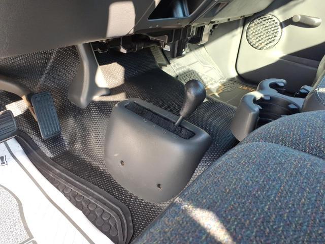 2005 Chevrolet Silverado - $14,895