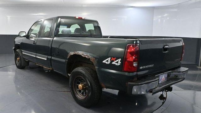 2003 Chevrolet Silverado 1500 LS