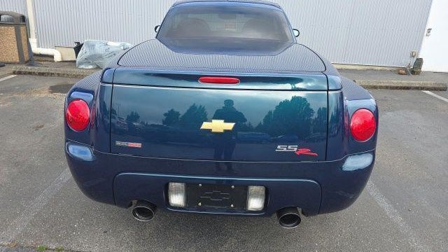 2005 Chevrolet SSR LS