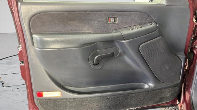 2001 Chevrolet Silverado - $14,795