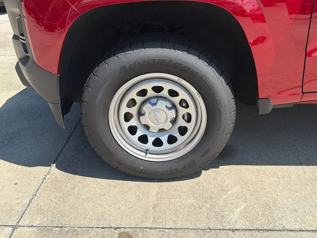 2023 Chevrolet Colorado - $22,500