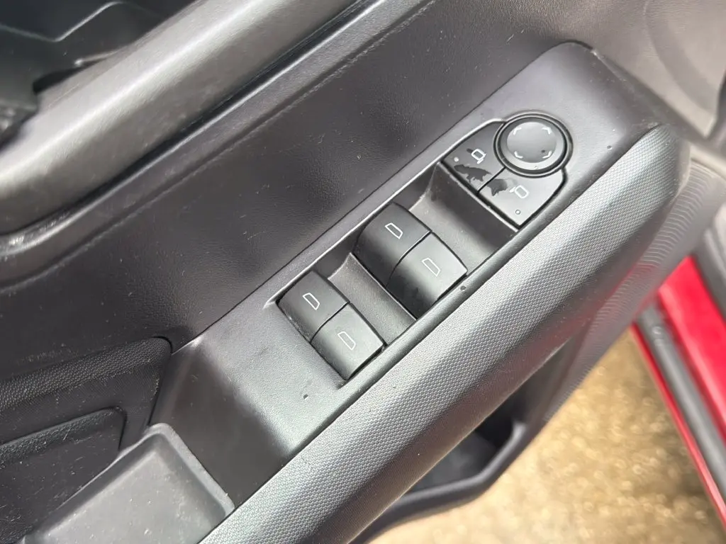2023 Chevrolet Colorado - $21,500