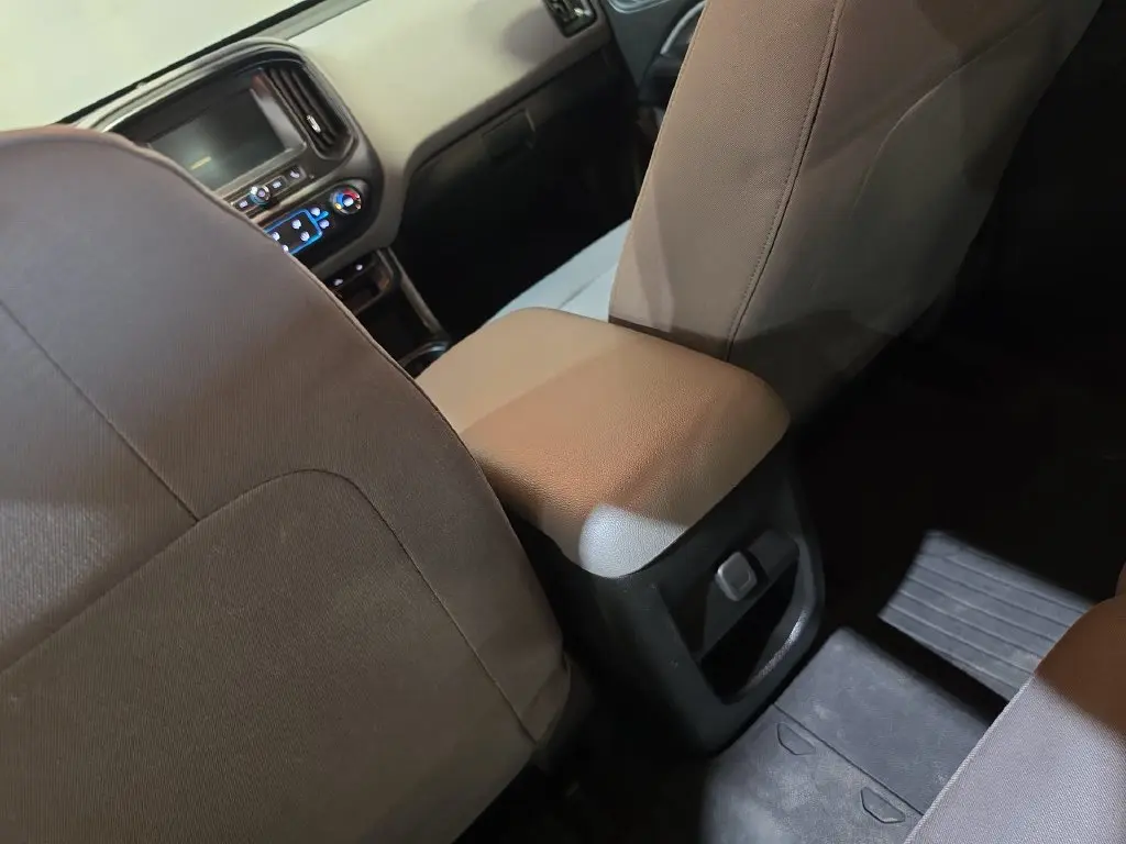 2017 Chevrolet Colorado - $14,289