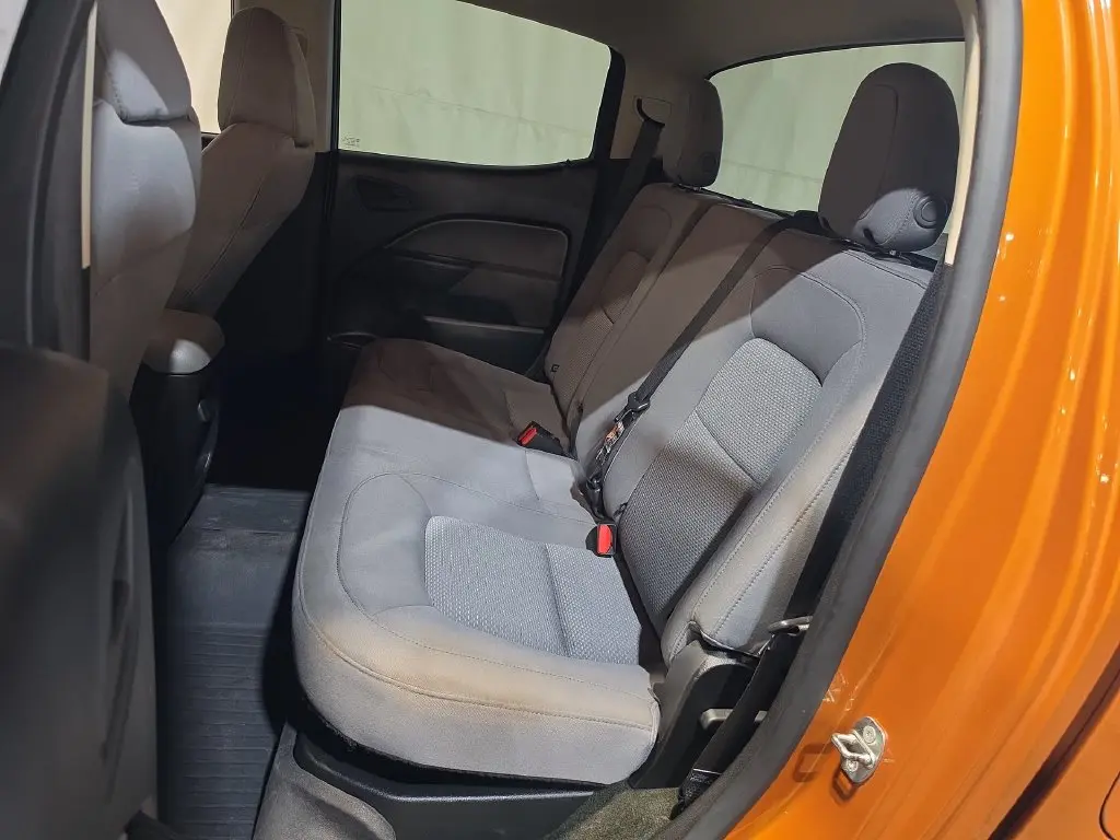 2017 Chevrolet Colorado - $14,289