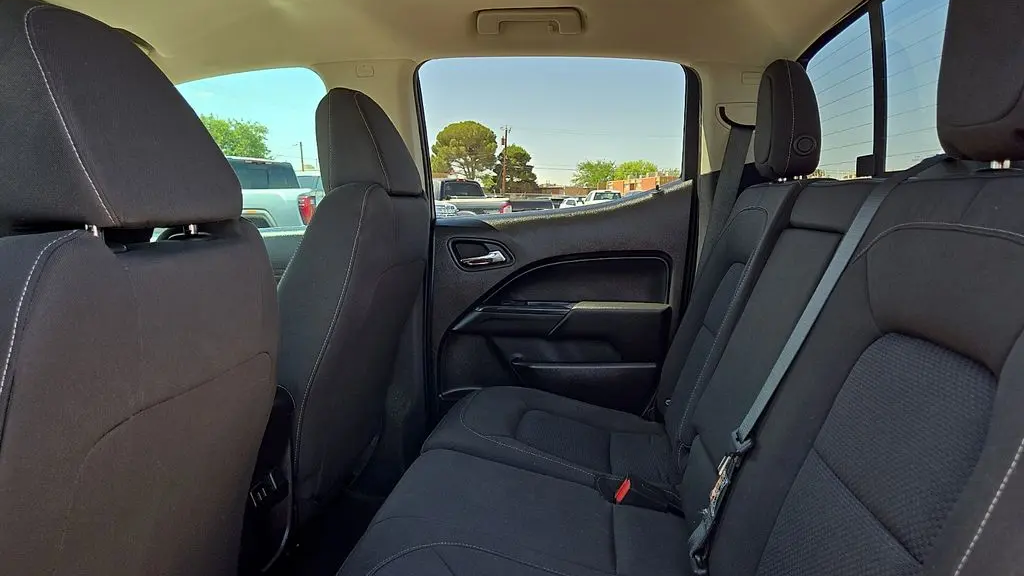 2017 Chevrolet Colorado LT