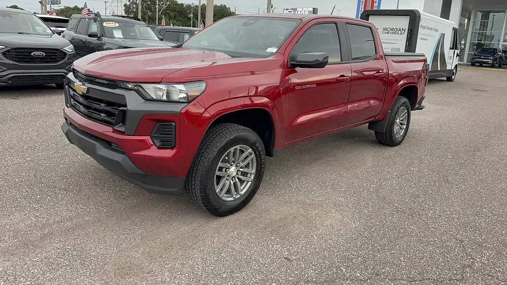 2024 Chevrolet Colorado LT
