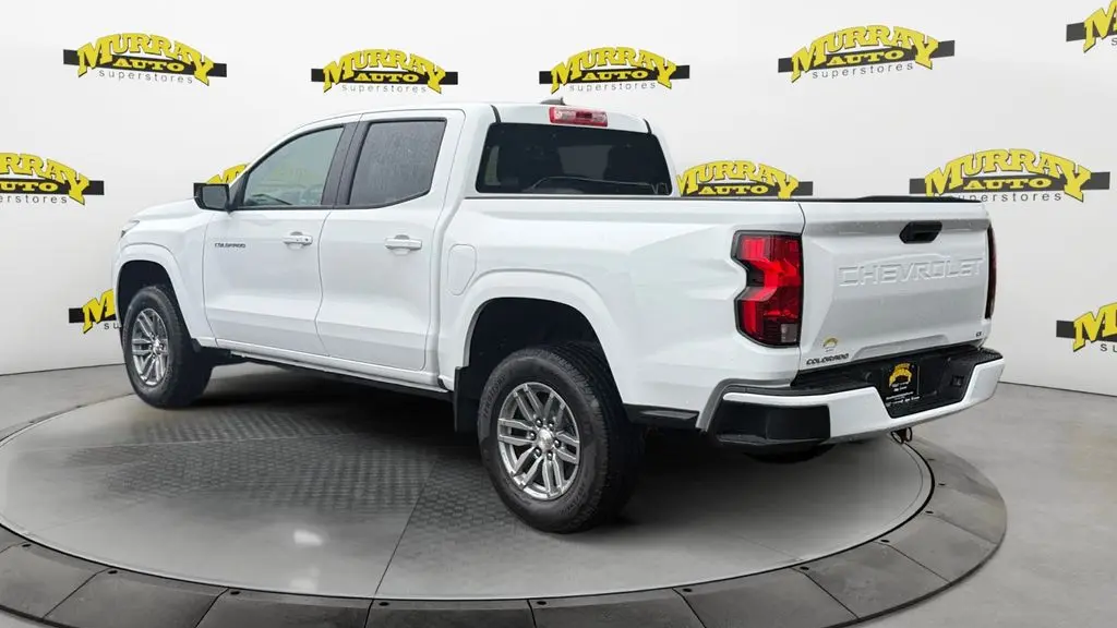 2024 Chevrolet Colorado LT