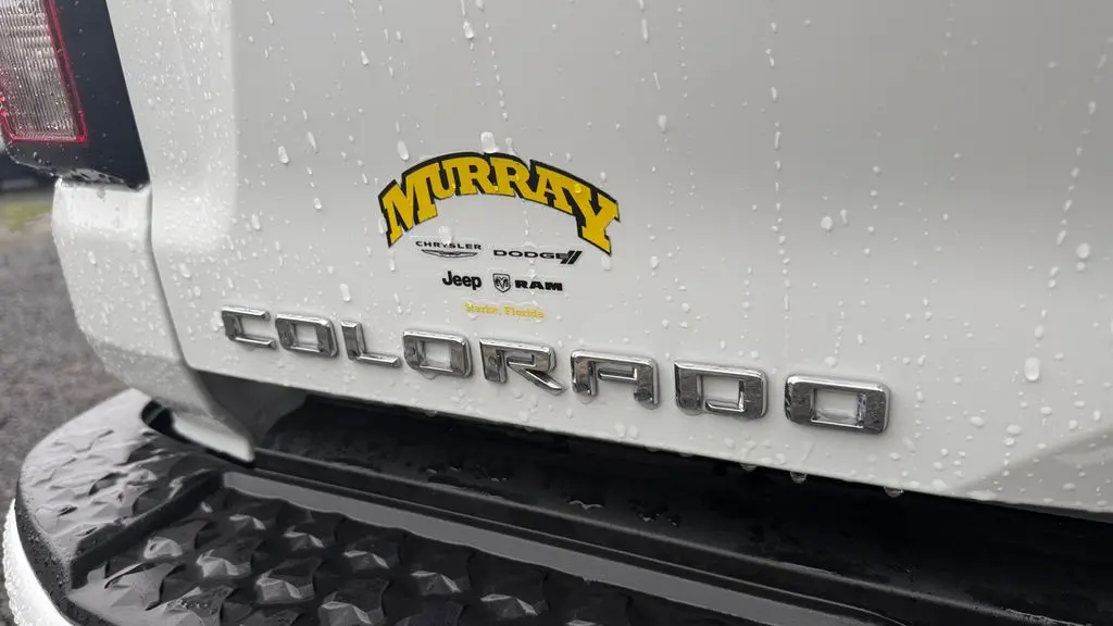 2024 Chevrolet Colorado LT