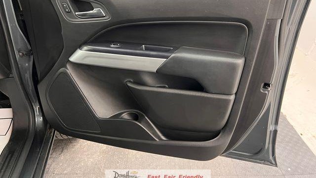 2017 Chevrolet Colorado LT