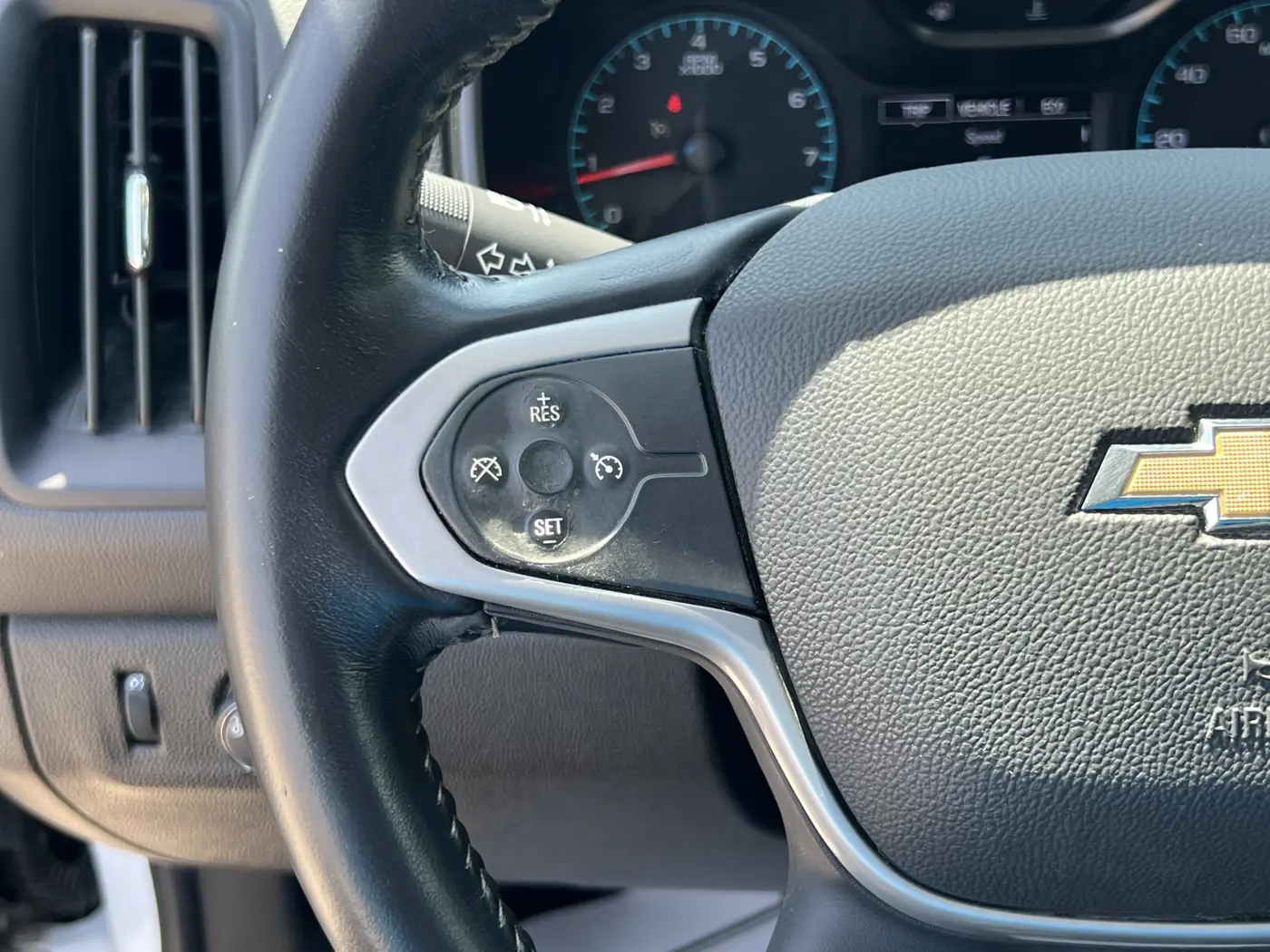2021 Chevrolet Colorado - $19,991