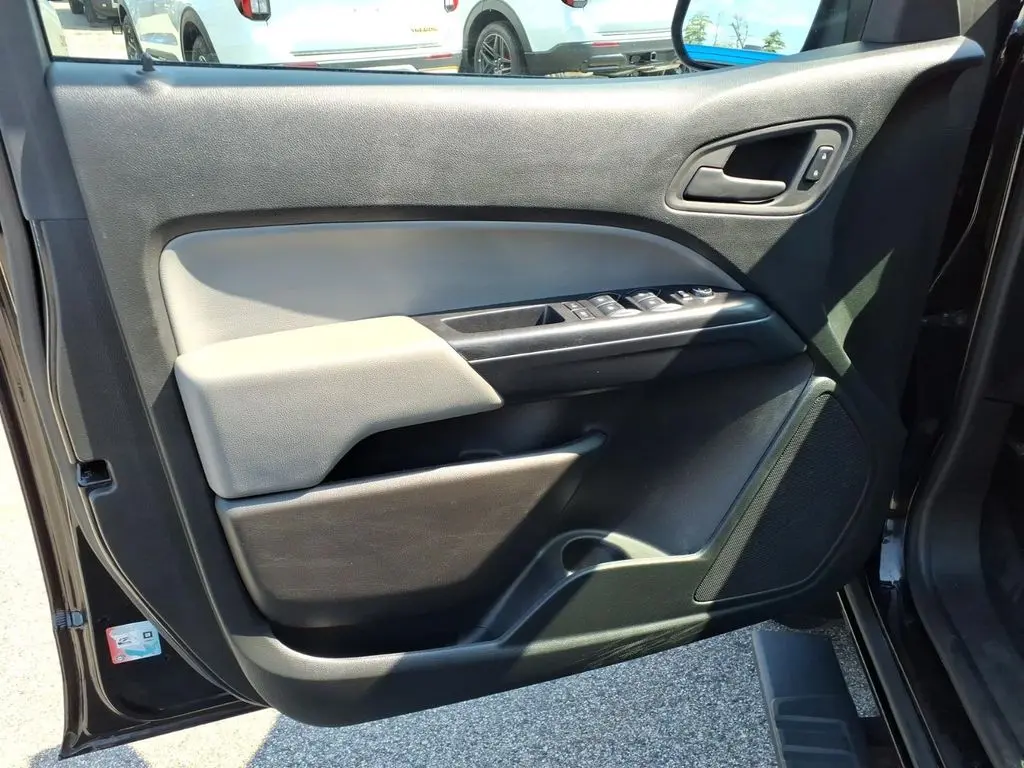 2022 Chevrolet Colorado - $24,297