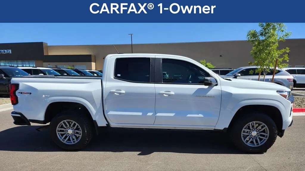 2024 Chevrolet Colorado LT