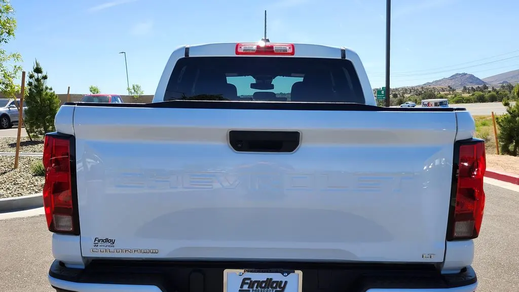 2024 Chevrolet Colorado LT