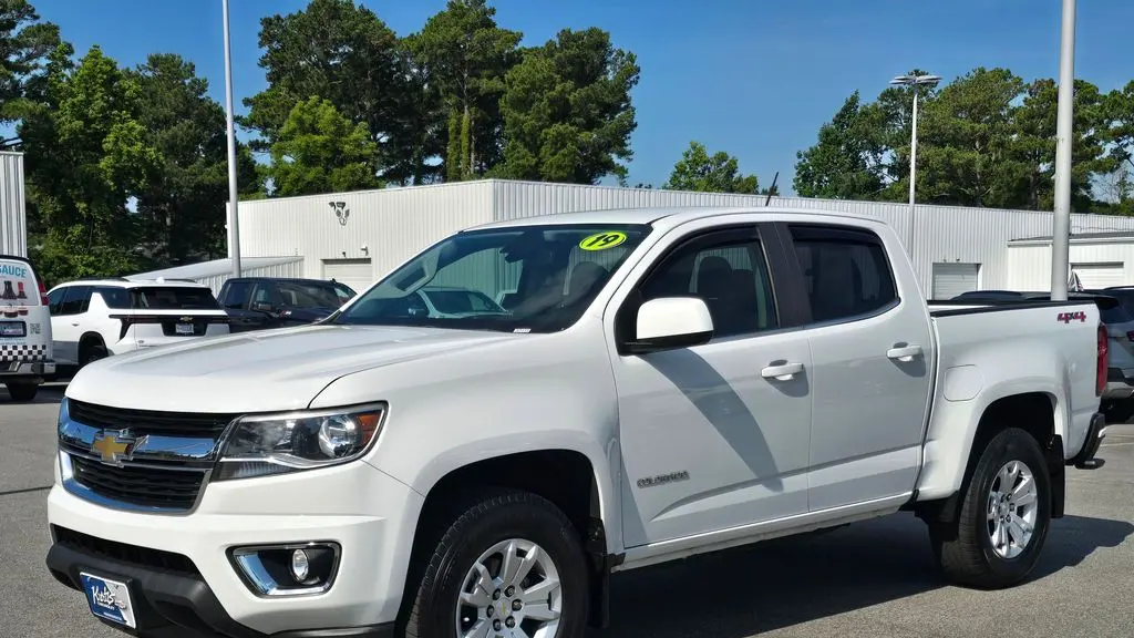 Preowned 2019 Chevrolet Colorado LT for Sale