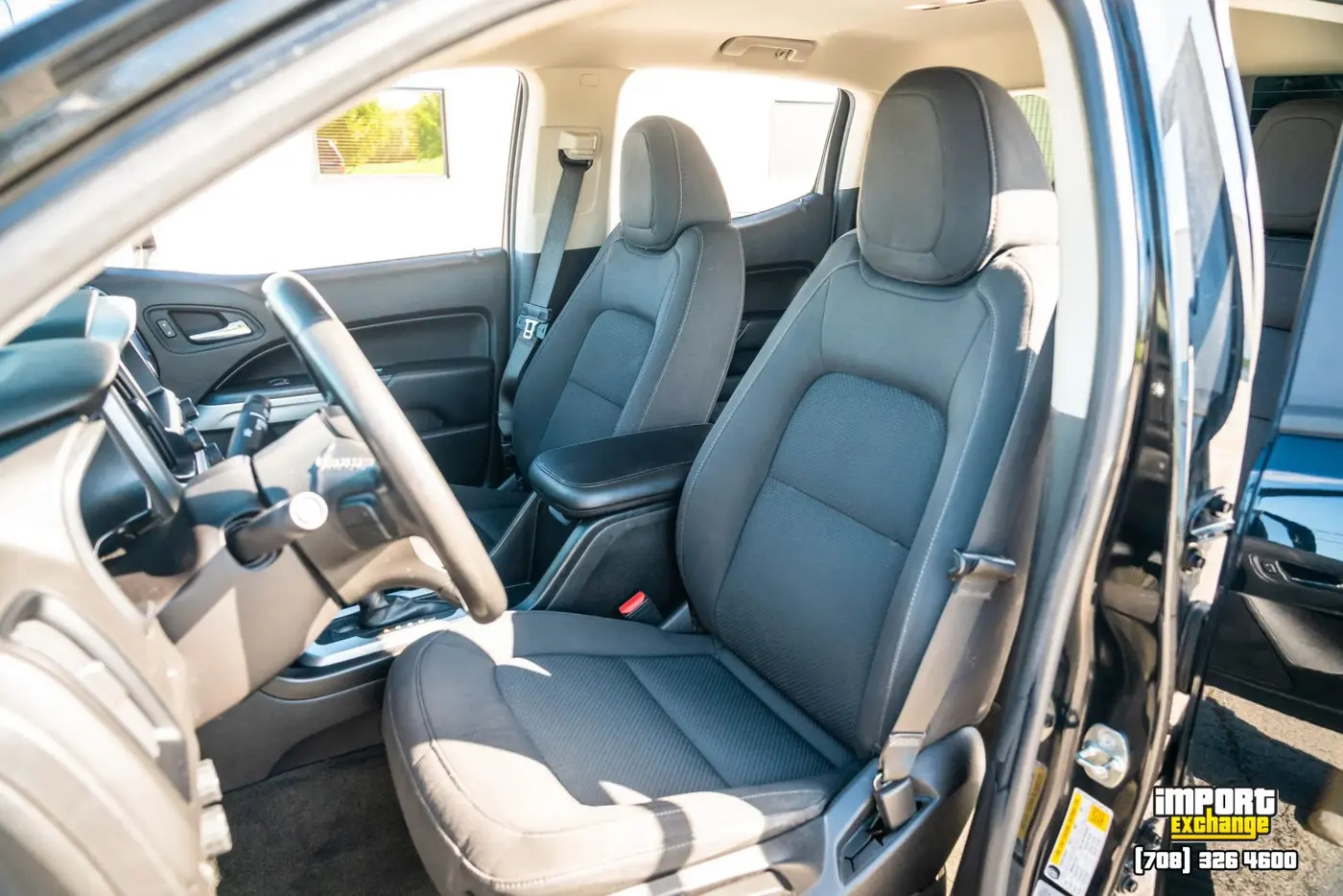 2017 Chevrolet Colorado - $17,998
