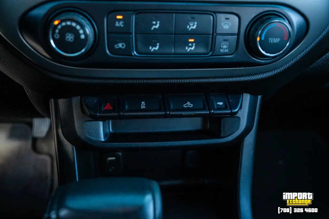 2017 Chevrolet Colorado - $17,998