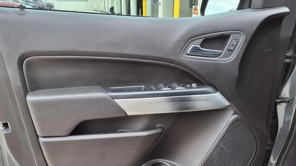 2017 Chevrolet Colorado LT