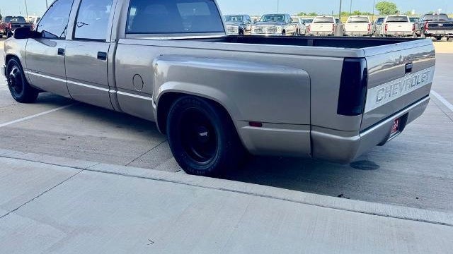 1996 Chevrolet CK 3500 Series C3500 Cheyenne