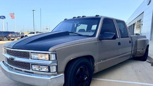1996 Chevrolet CK 3500 Series C3500 Cheyenne