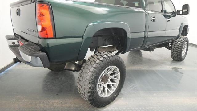 2004 Chevrolet Silverado 2500HD LS