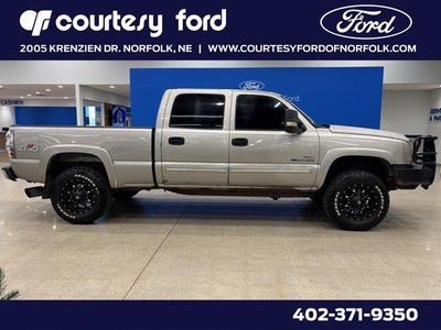 2005 Chevrolet Silverado 2500HD 4DR Crew Cab LS 4WD SB