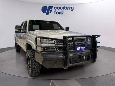 Photo of a 2005 Chevrolet Silverado 2500HD 4DR Crew Cab LS 4WD SB for sale