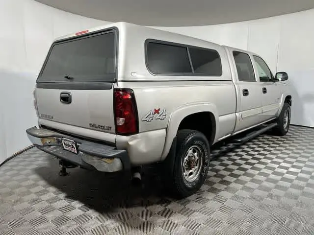2004 Chevrolet Silverado - $12,980