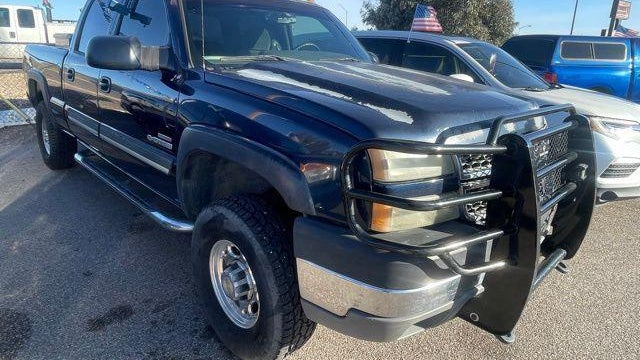 Preowned 2005 Chevrolet Silverado 2500HD LS for Sale